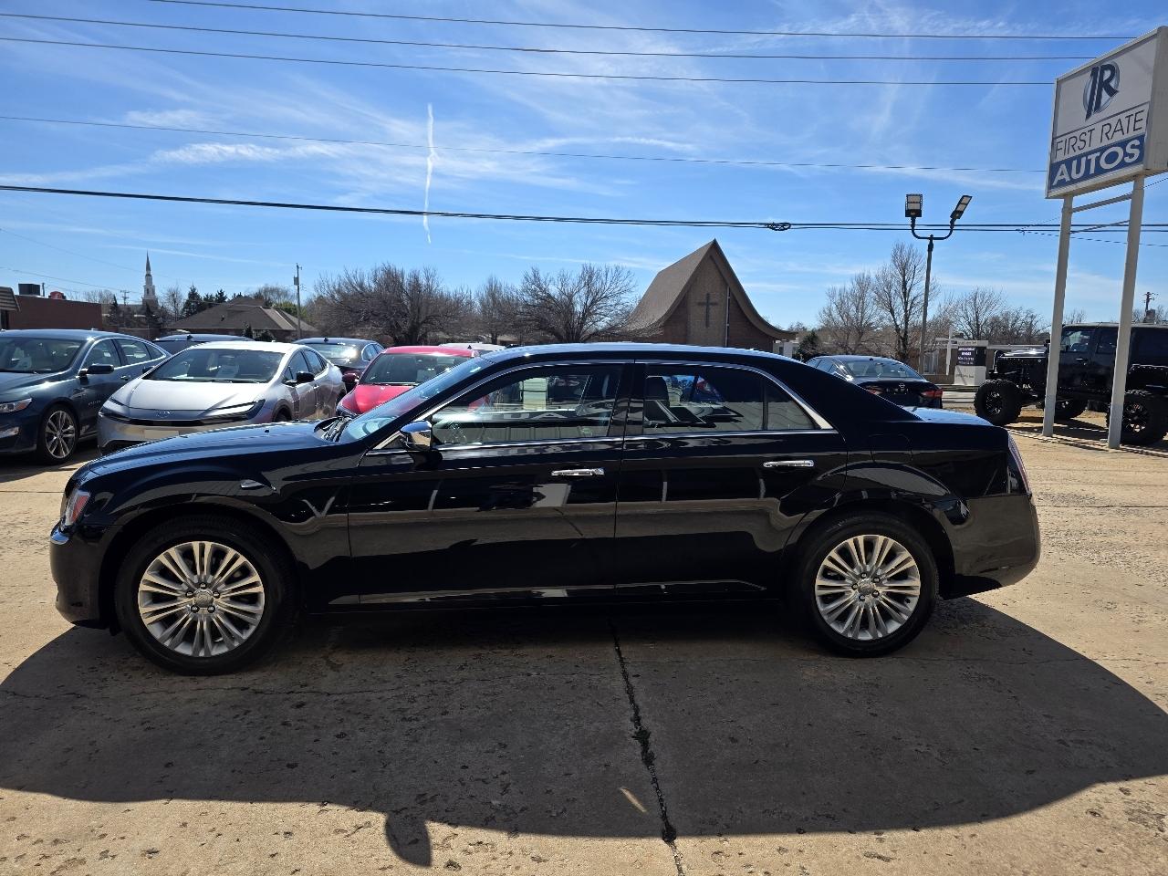 Chrysler 300 4dr Sdn 300C AWD 2013