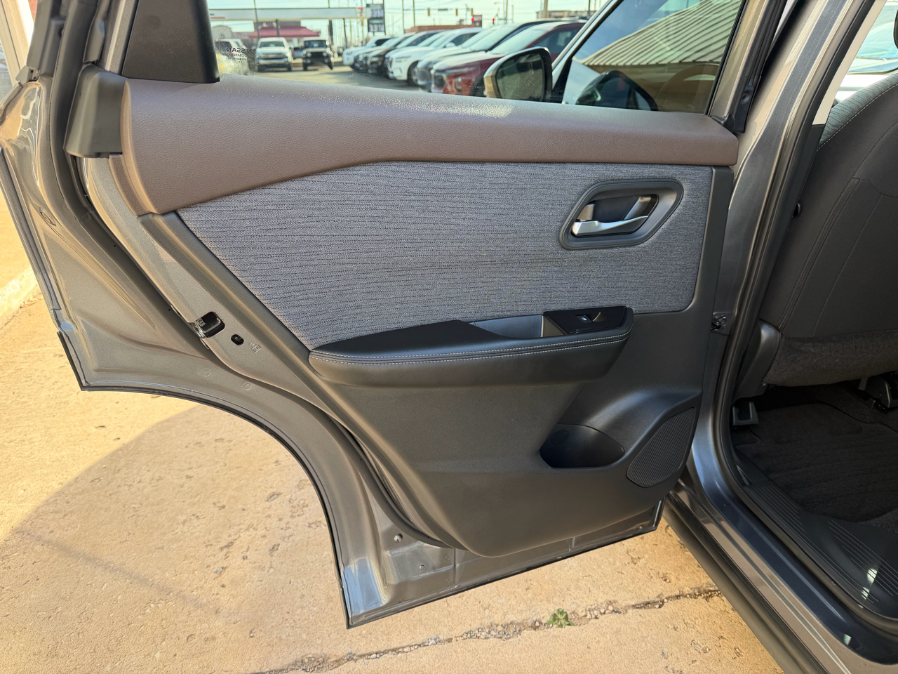 Nissan Rogue FWD SV 2023