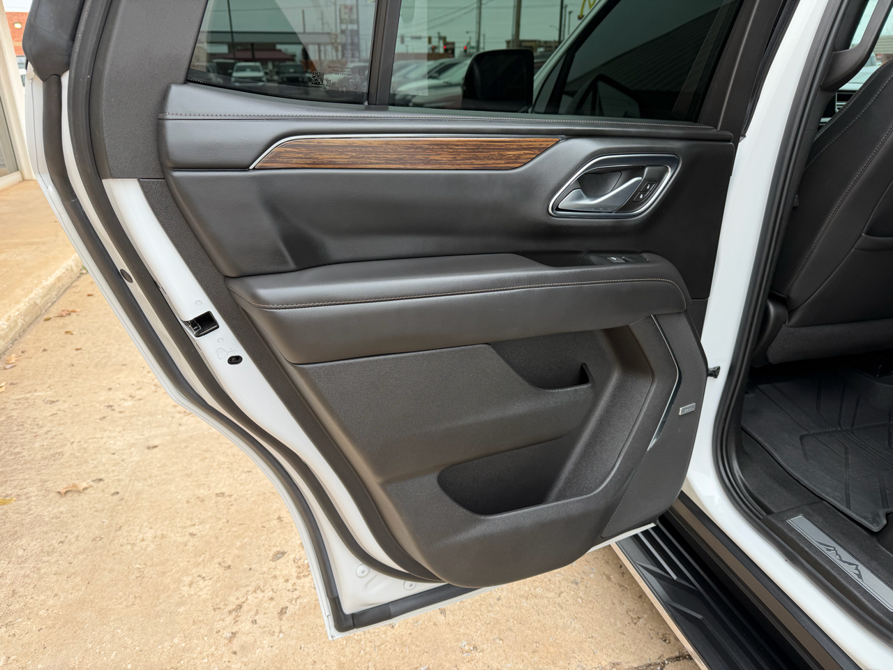 Chevrolet Tahoe 4WD 4dr High Country 2022