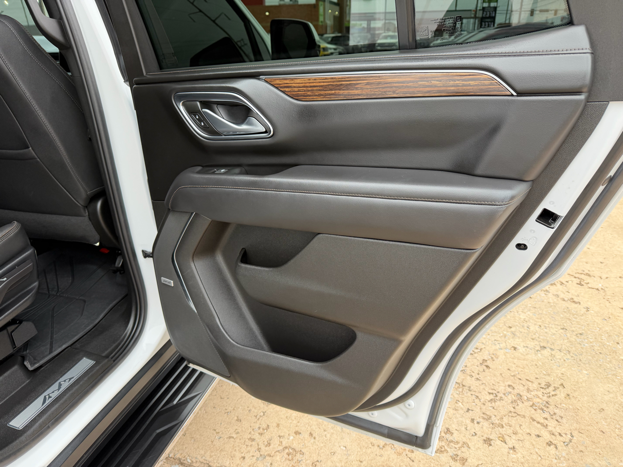 Chevrolet Tahoe 4WD 4dr High Country 2022