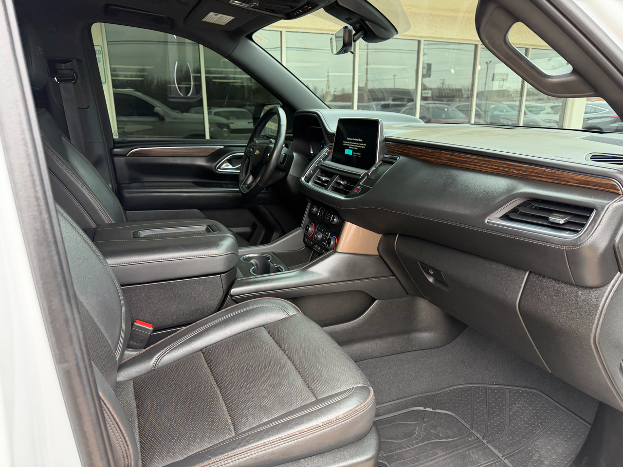 Chevrolet Tahoe 4WD 4dr High Country 2022