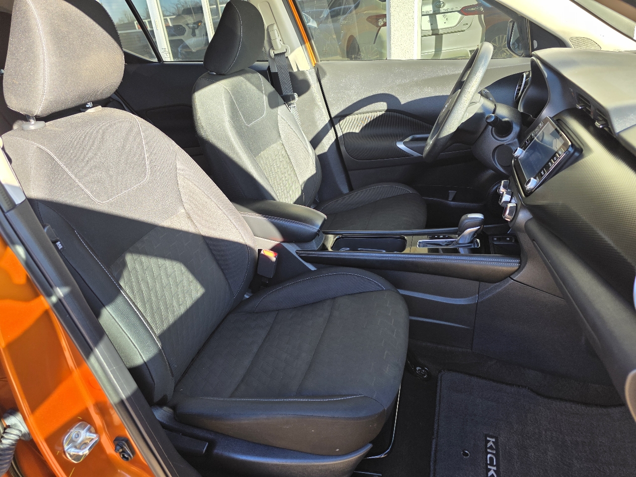 Nissan Kicks SV FWD 2023