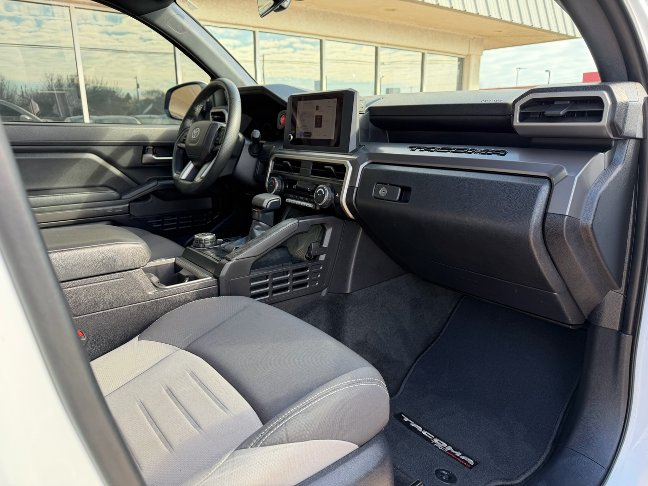 Toyota Tacoma 4WD TRD Off Road Double Cab 5' Bed MT (Natl) 2024