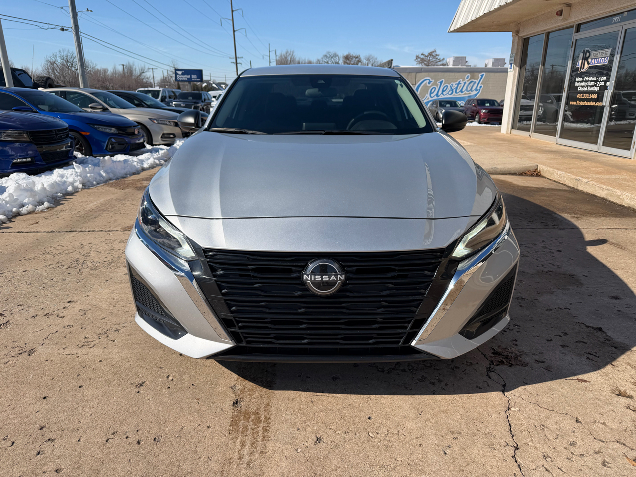 Nissan Altima 2.5 SV Sedan 2024