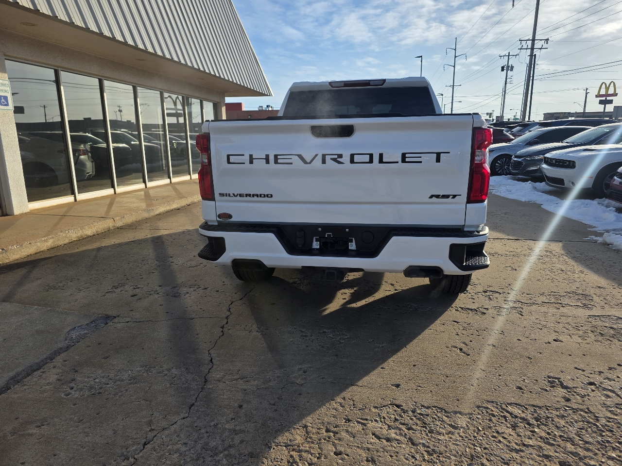 Chevrolet Silverado 1500 4WD Crew Cab 147" RST 2023
