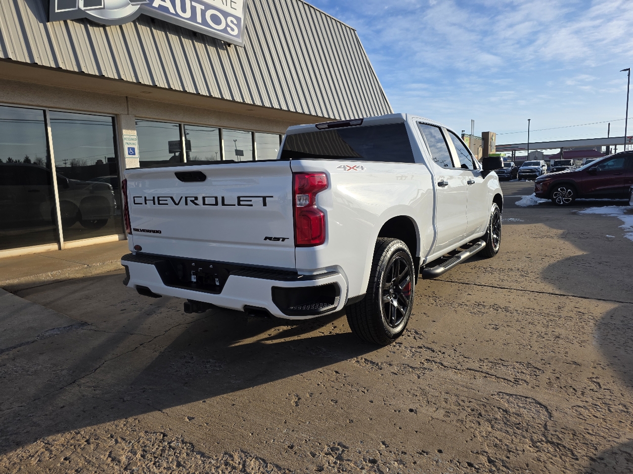 Chevrolet Silverado 1500 4WD Crew Cab 147" RST 2023