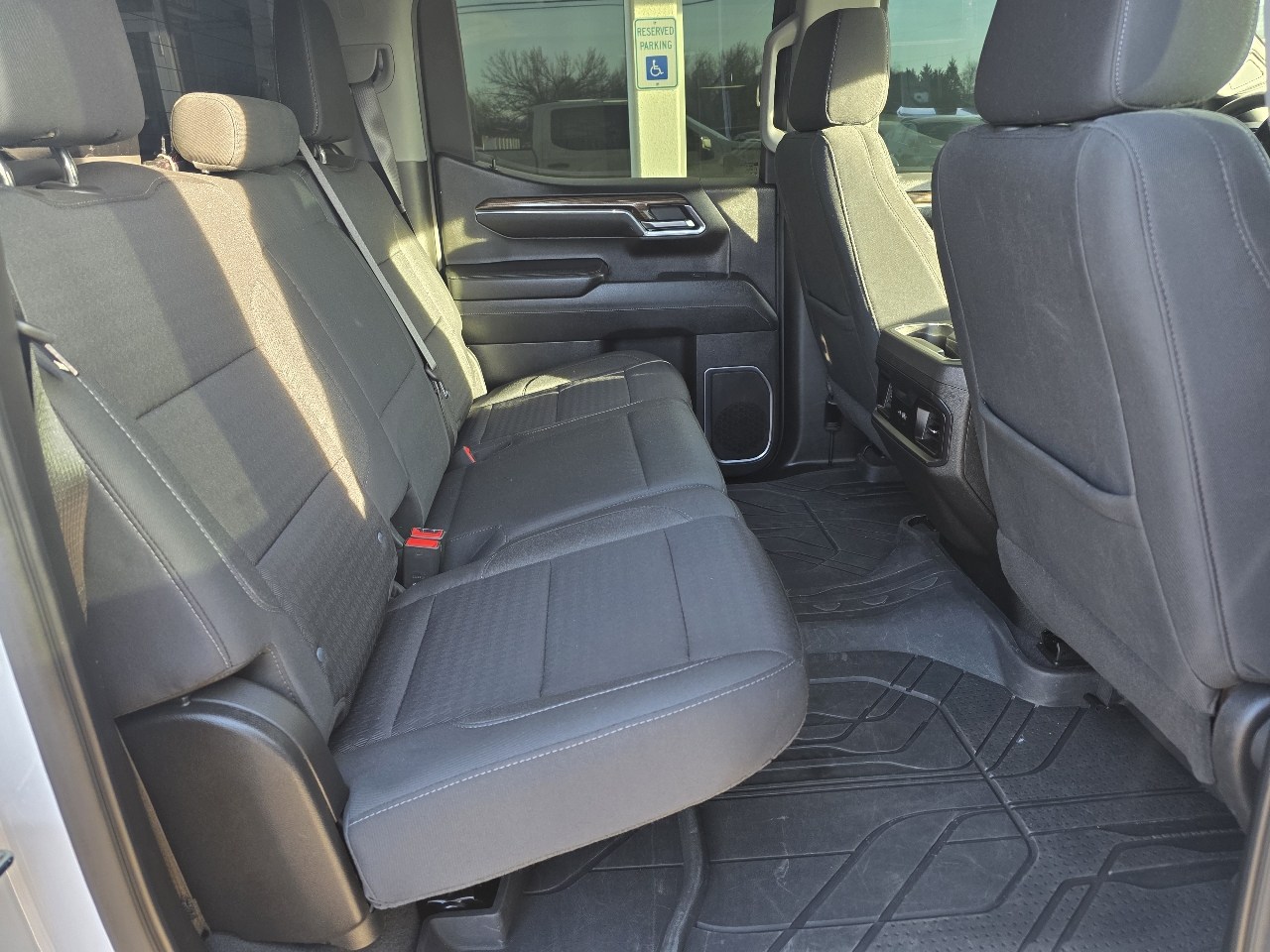 Chevrolet Silverado 1500 4WD Crew Cab 147" RST 2023