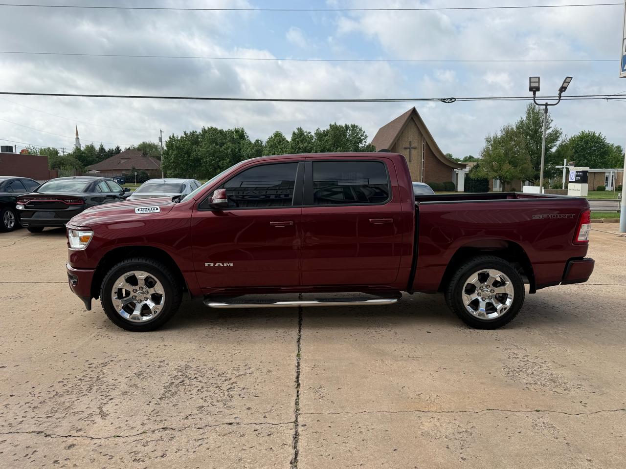 RAM 1500 Big Horn 4x4 Crew Cab 5'7" Box 2021