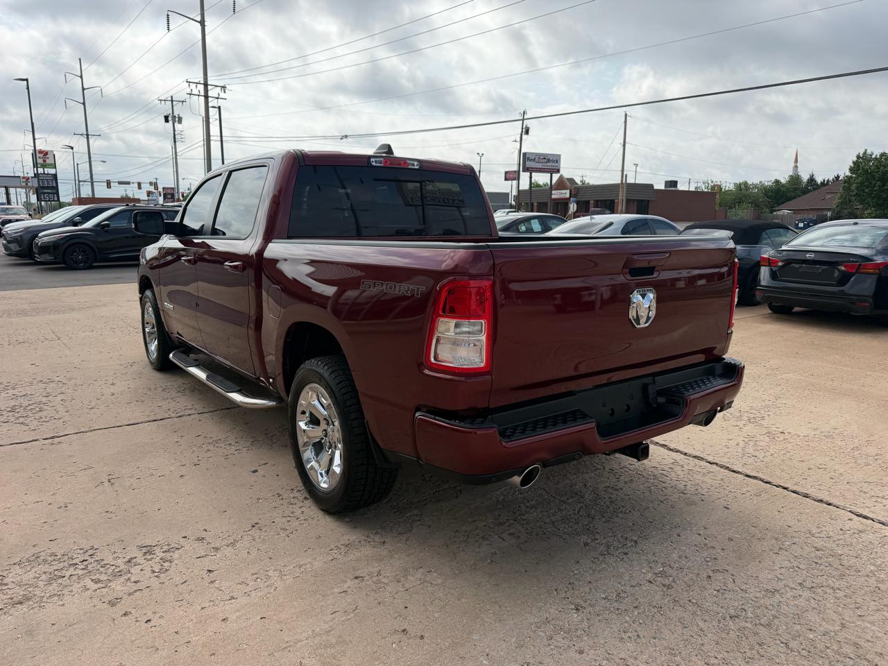 RAM 1500 Big Horn 4x4 Crew Cab 5'7" Box 2021