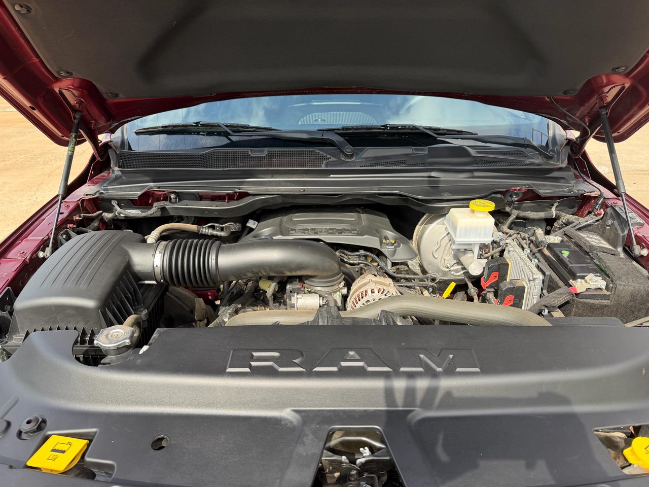 RAM 1500 Big Horn 4x4 Crew Cab 5'7" Box 2021