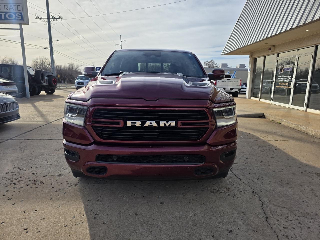 RAM 1500 Laramie 4x4 Crew Cab 5'7" Box 2023