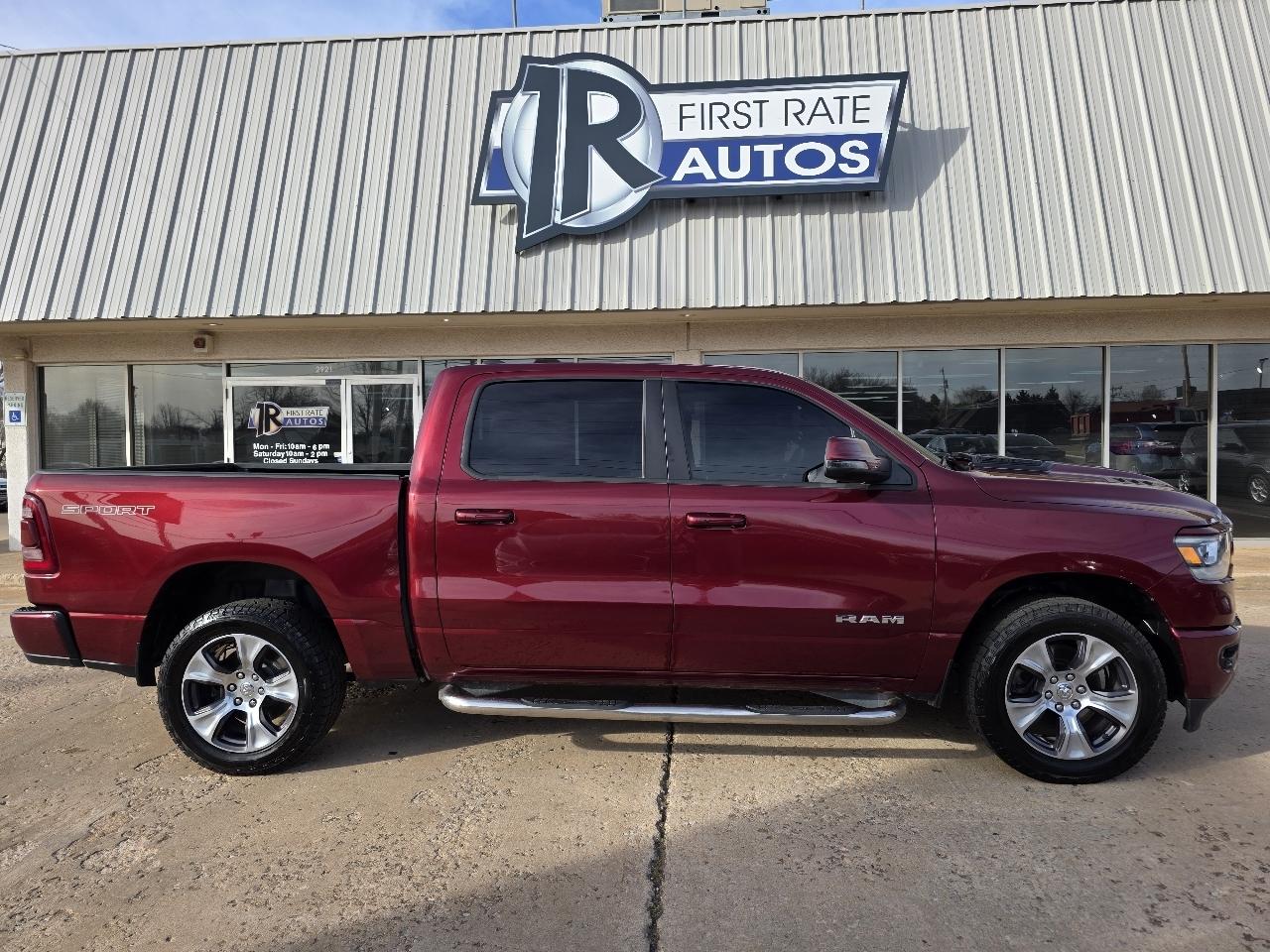 RAM 1500 Laramie 4x4 Crew Cab 5'7" Box 2023