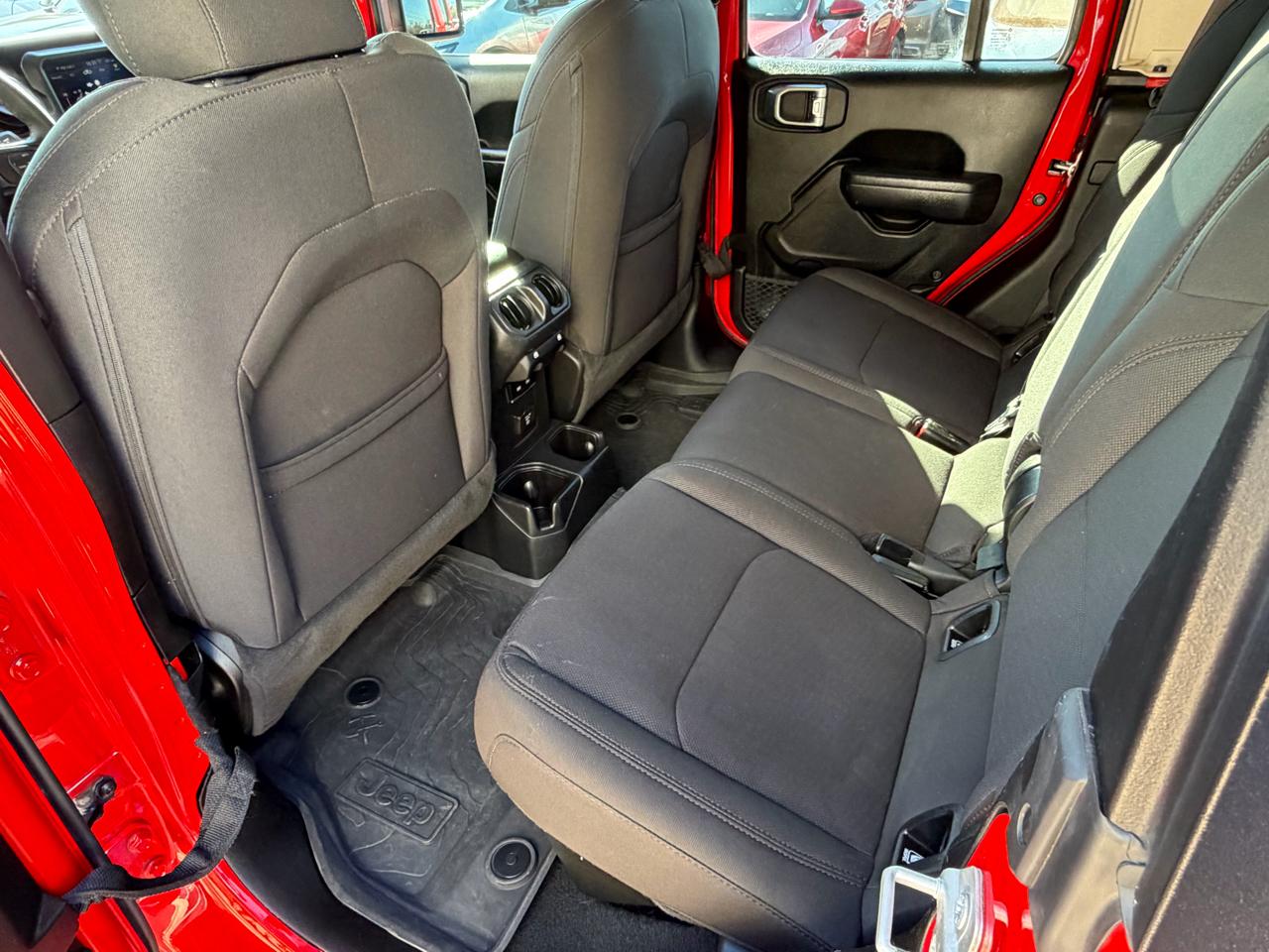 Jeep Gladiator Willys 4x4 2023