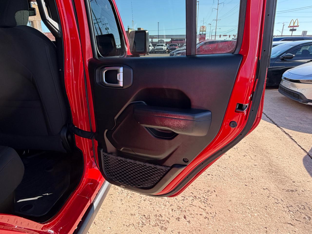 Jeep Gladiator Willys 4x4 2023