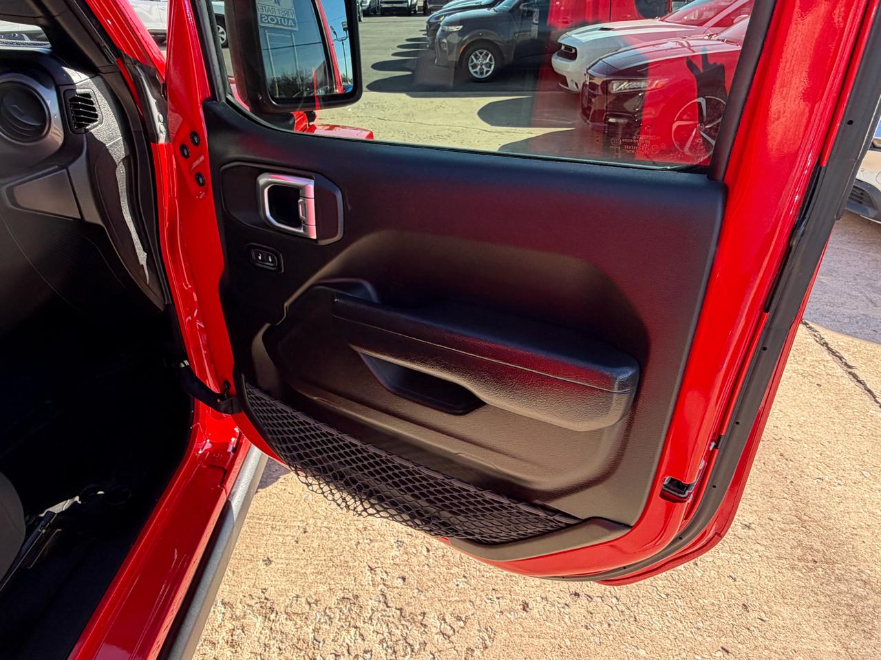 Jeep Gladiator Willys 4x4 2023