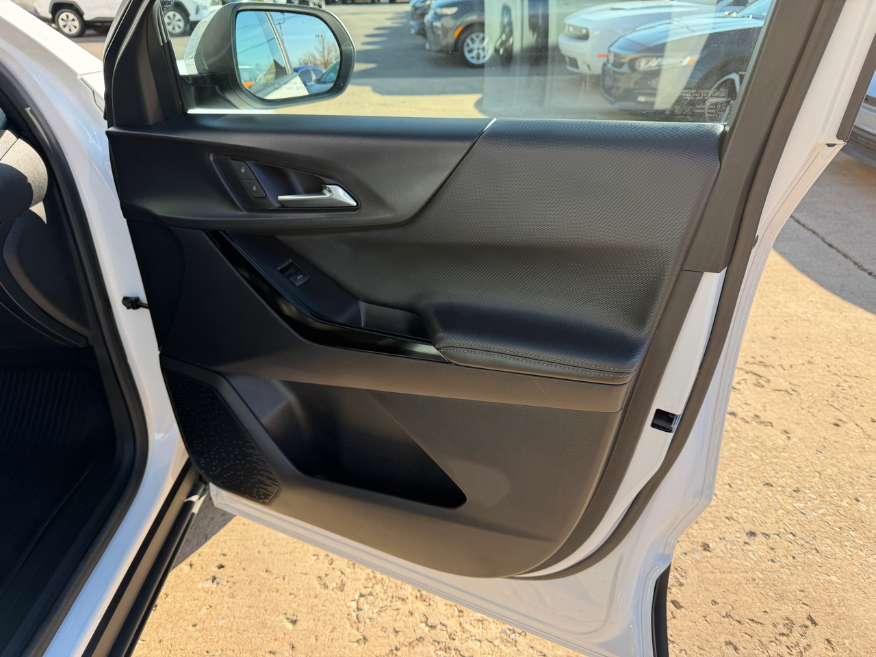 Chevrolet Equinox FWD 4dr LT w/1LT 2025