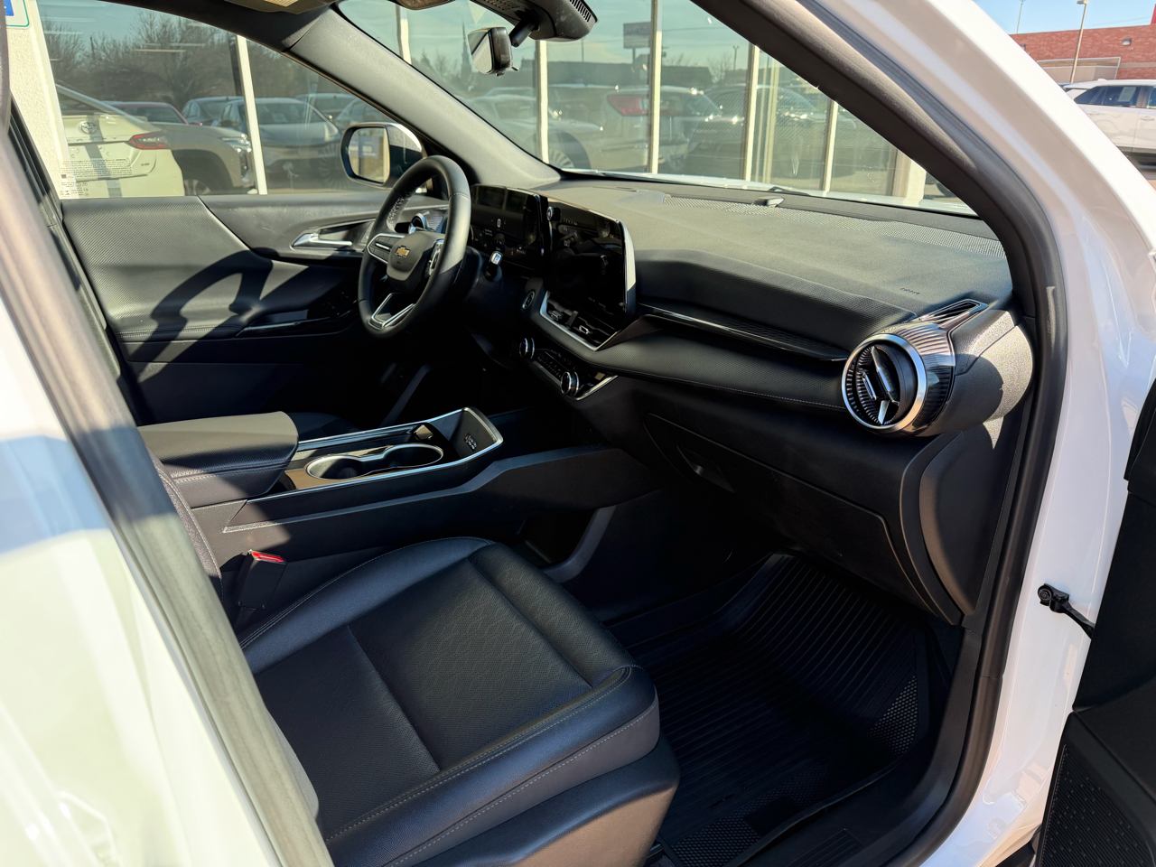 Chevrolet Equinox FWD 4dr LT w/1LT 2025