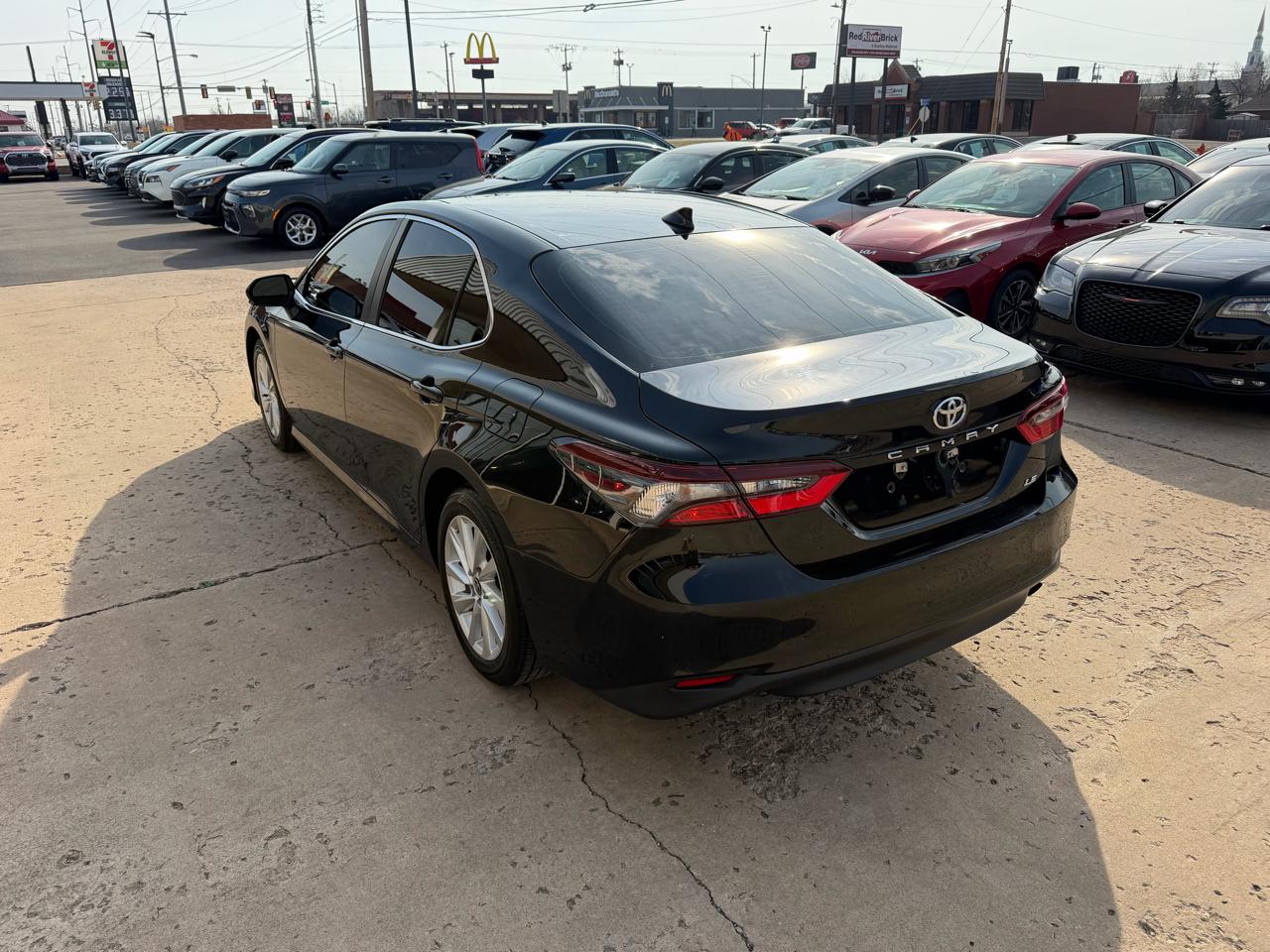 Toyota Camry LE Auto (Natl) 2023