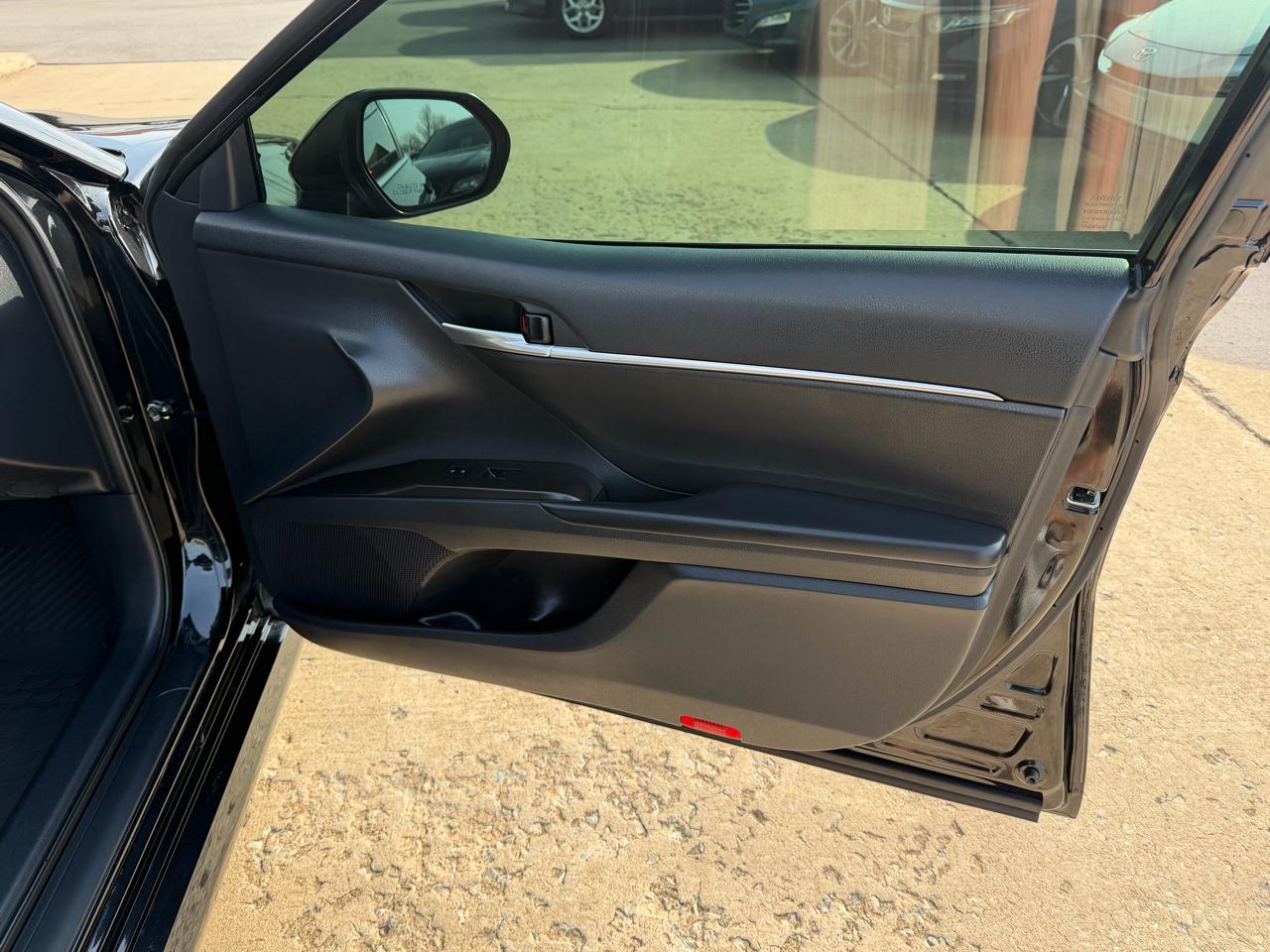 Toyota Camry LE Auto (Natl) 2023