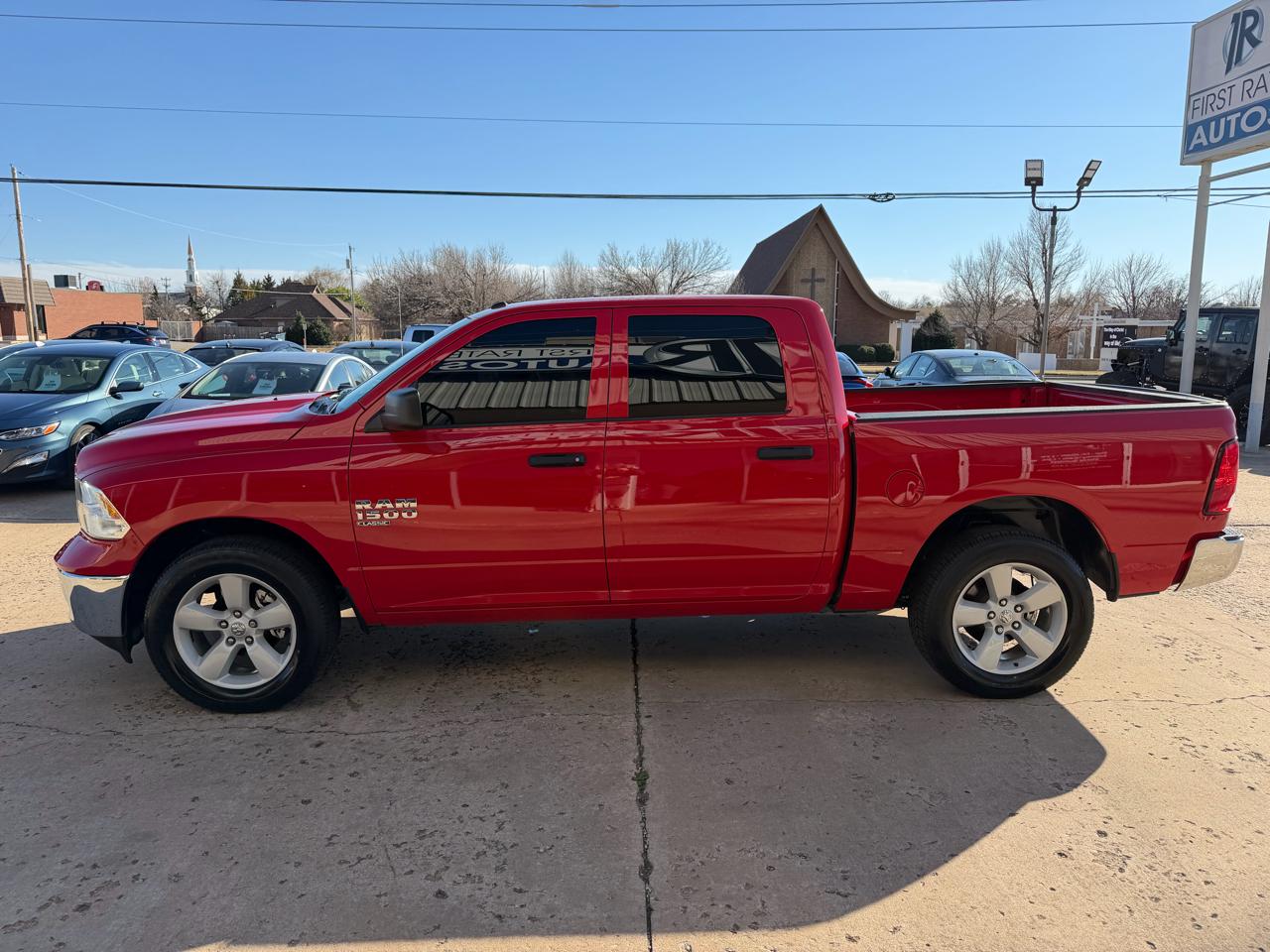 RAM 1500 Classic Tradesman 4x4 Crew Cab 5'7" Box 2023