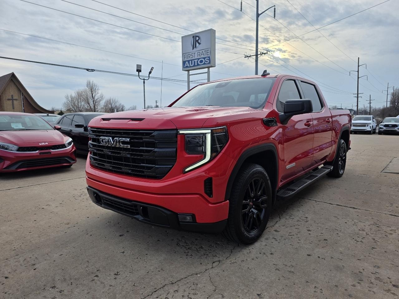 GMC Sierra 1500 2WD Crew Cab 147" Elevation 2022