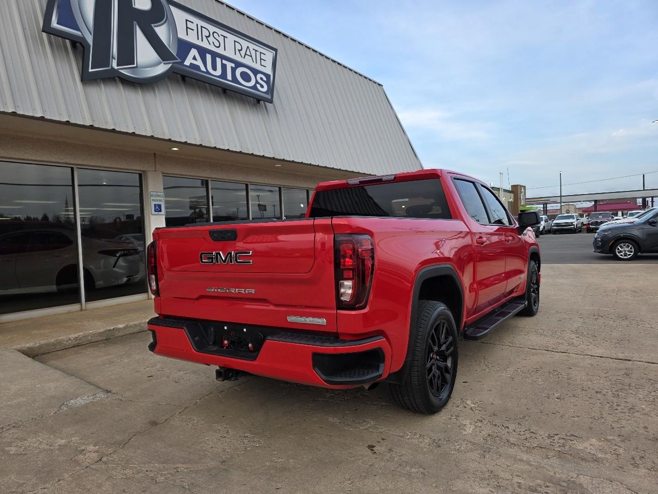 GMC Sierra 1500 2WD Crew Cab 147" Elevation 2022