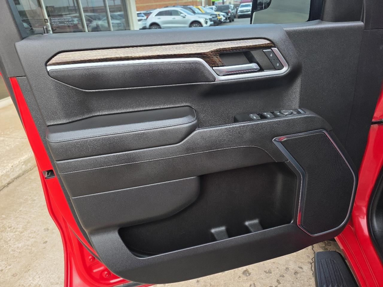 GMC Sierra 1500 2WD Crew Cab 147" Elevation 2022