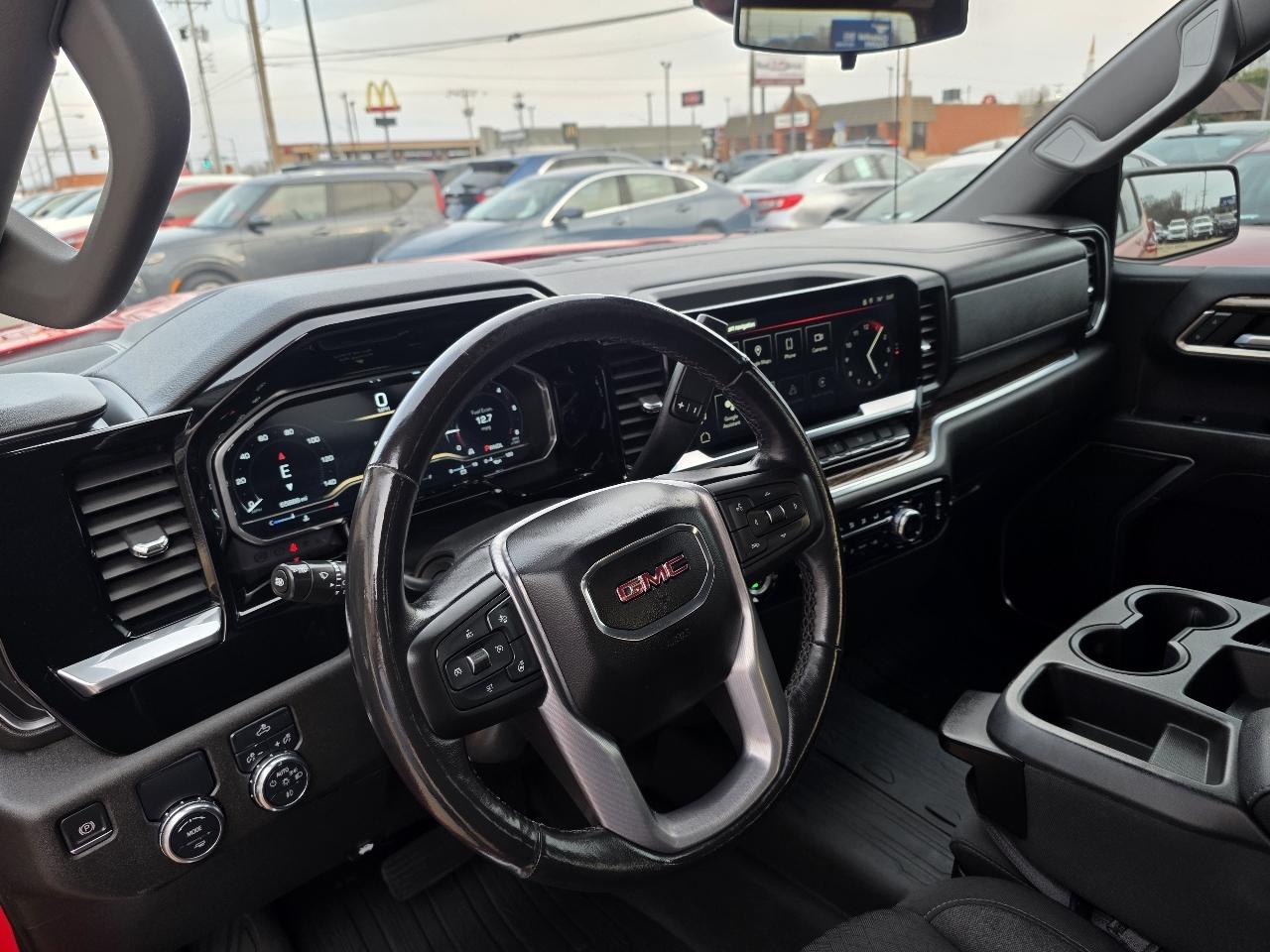 GMC Sierra 1500 2WD Crew Cab 147" Elevation 2022