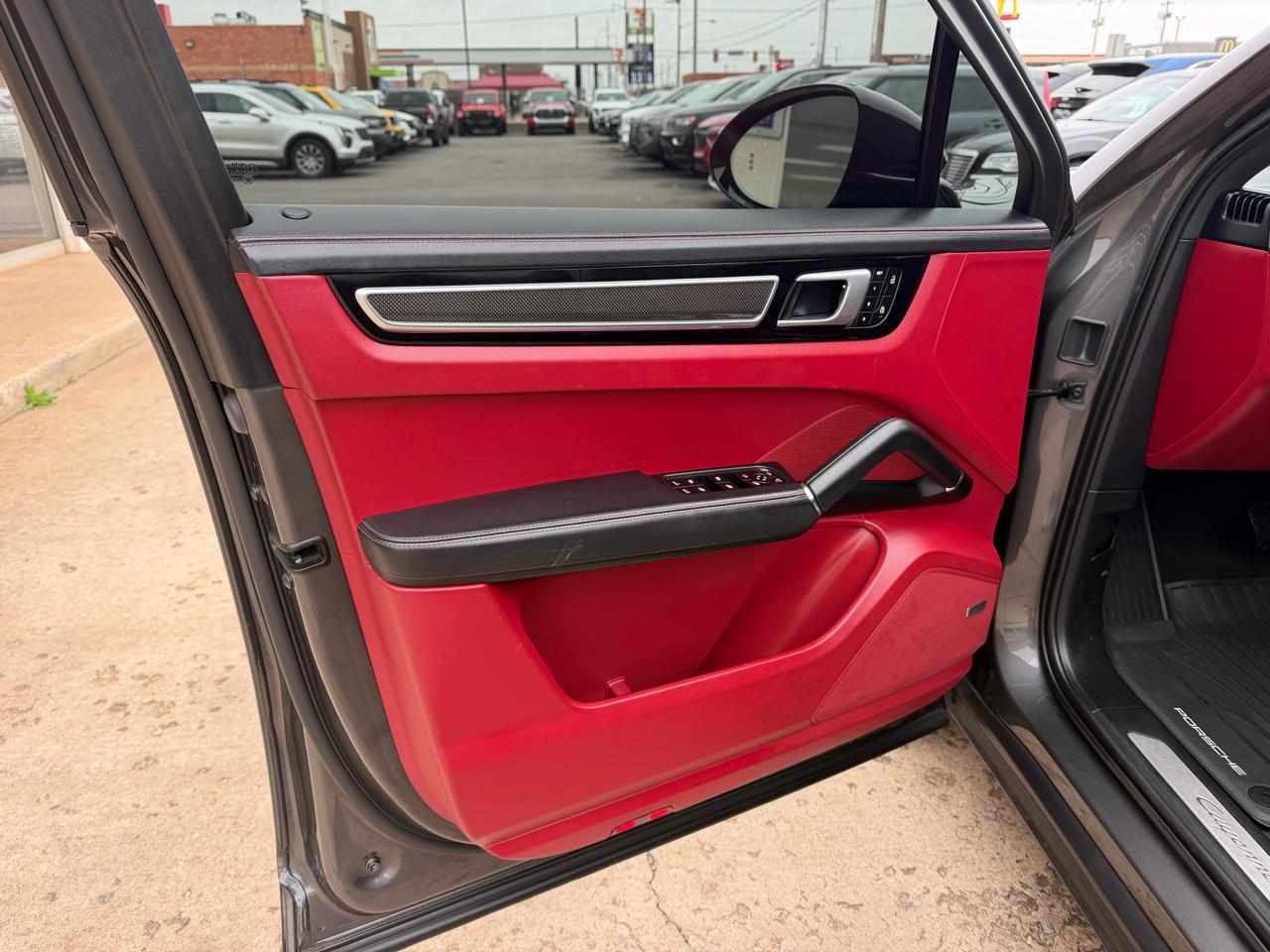 Porsche Cayenne Coupe AWD 2022