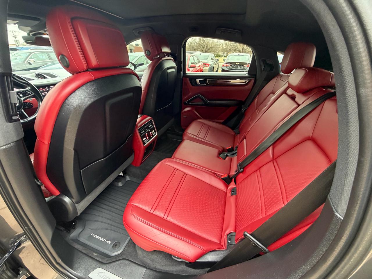 Porsche Cayenne Coupe AWD 2022