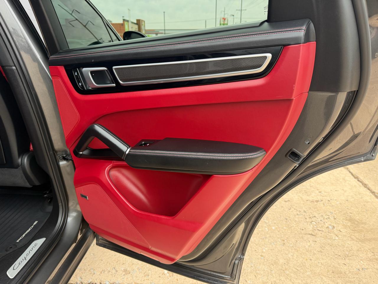 Porsche Cayenne Coupe AWD 2022