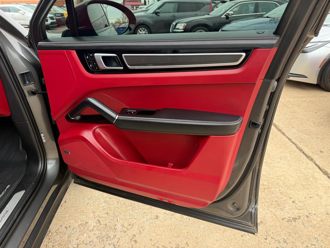 Porsche Cayenne Coupe AWD 2022