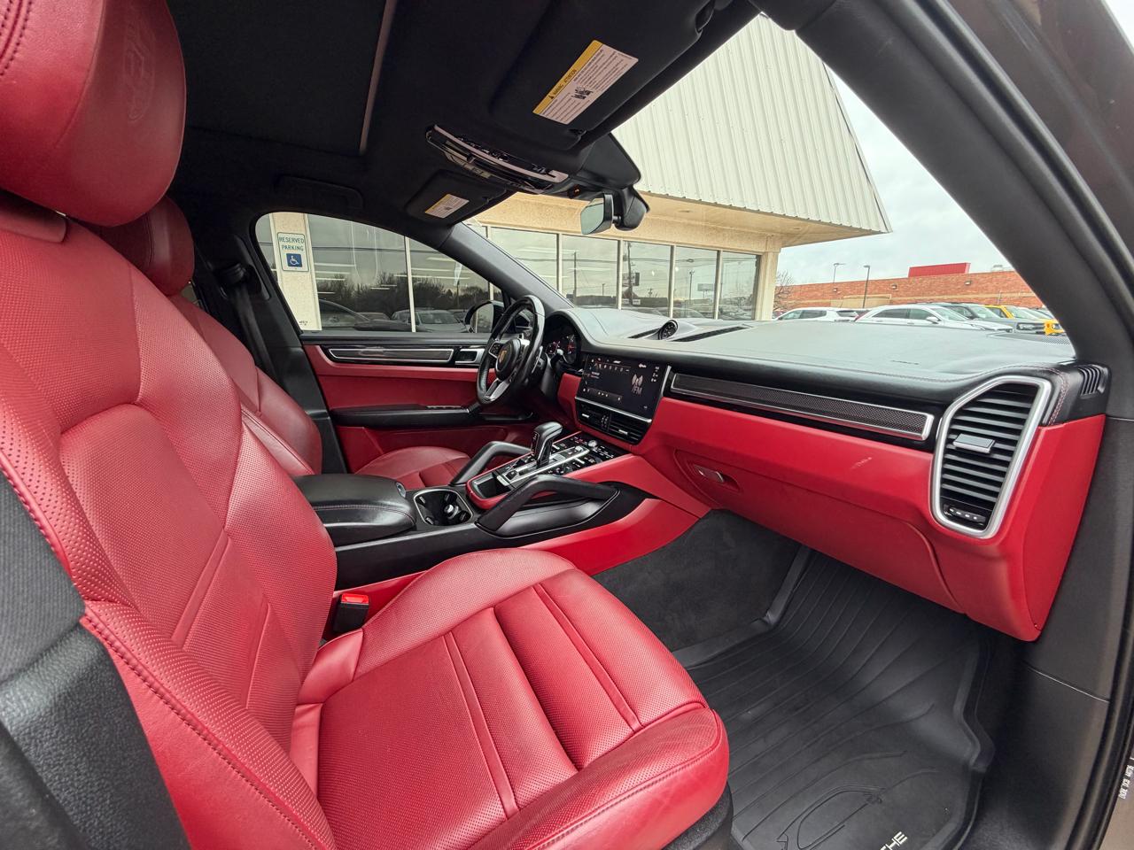 Porsche Cayenne Coupe AWD 2022