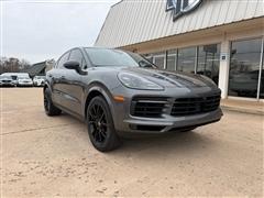 2022 Porsche Cayenne 