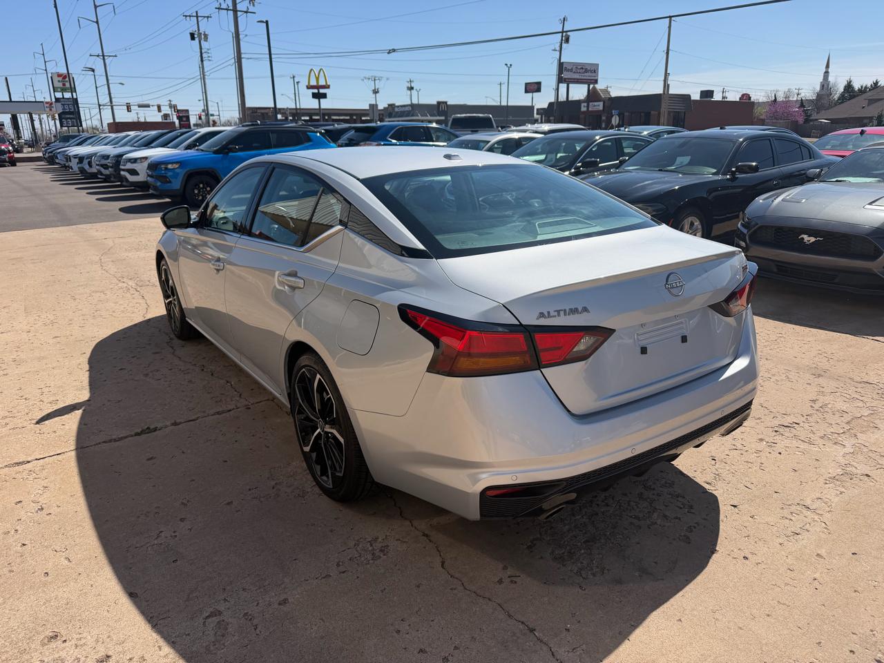 Nissan Altima 2.5 SR Sedan 2024