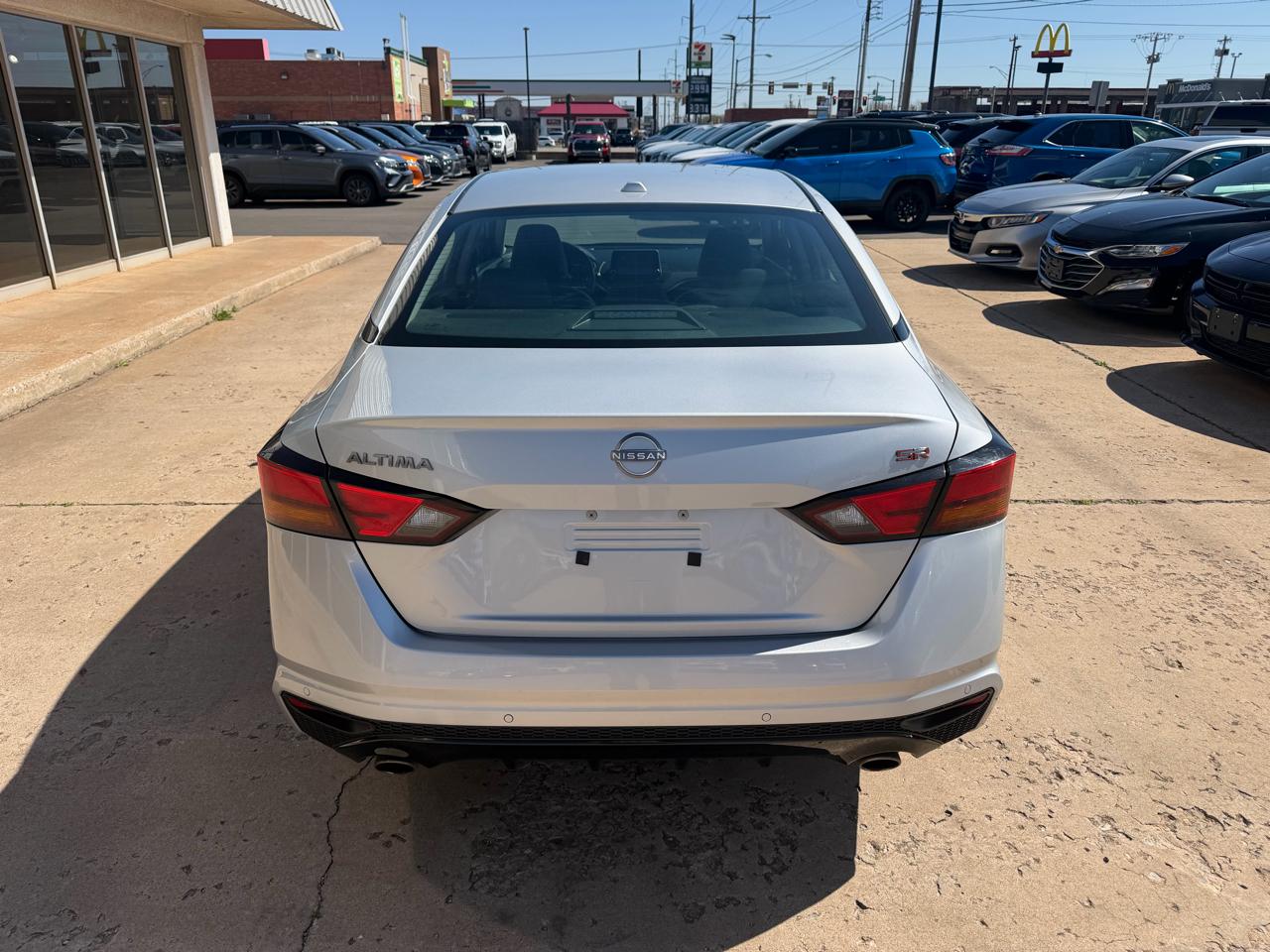 Nissan Altima 2.5 SR Sedan 2024