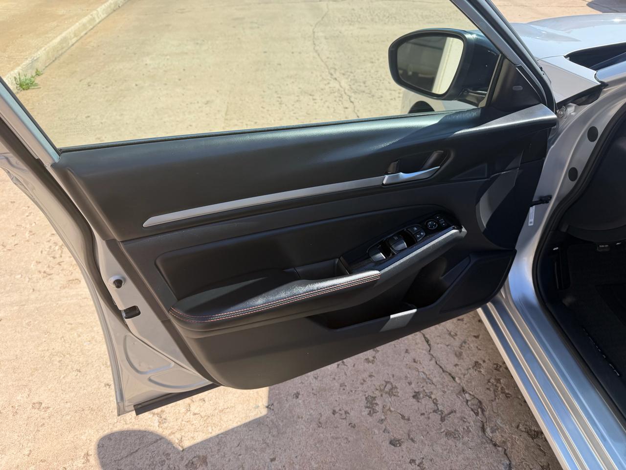 Nissan Altima 2.5 SR Sedan 2024