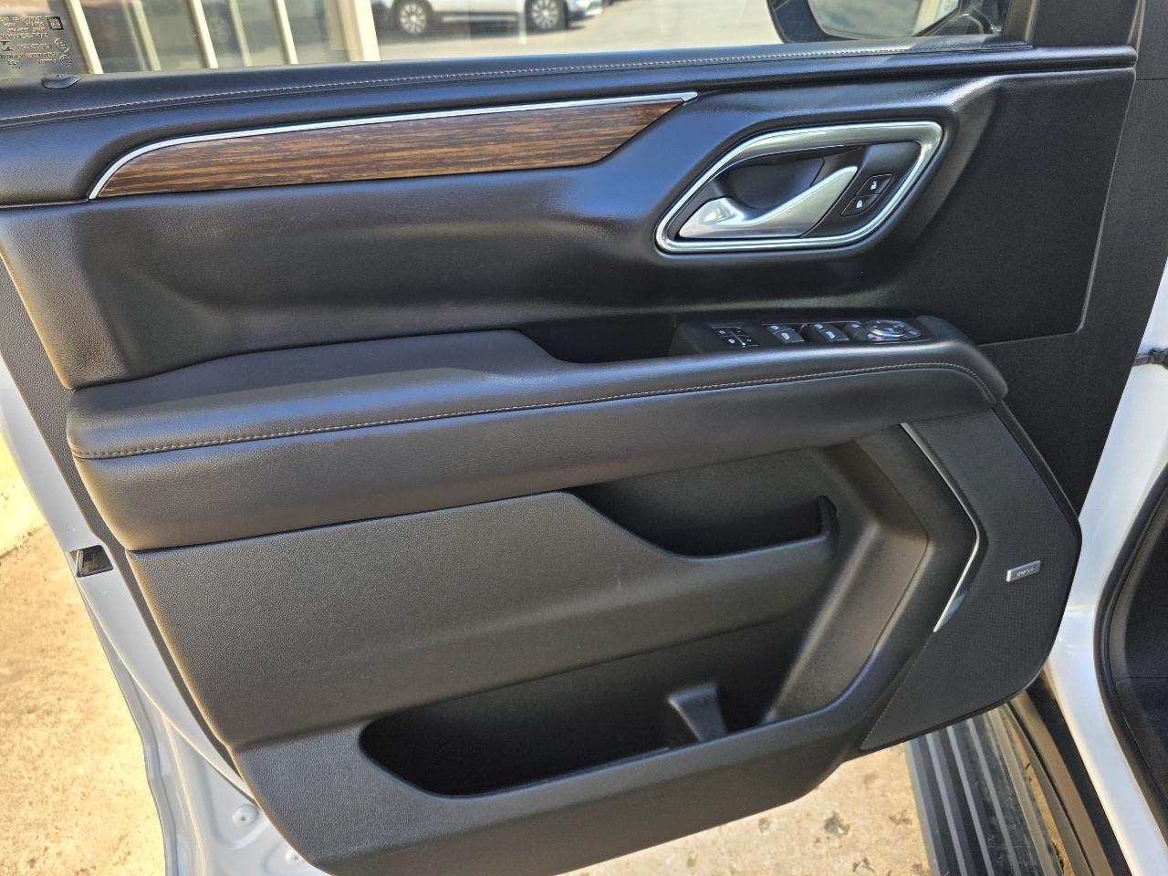 Chevrolet Tahoe 4WD 4dr High Country 2022