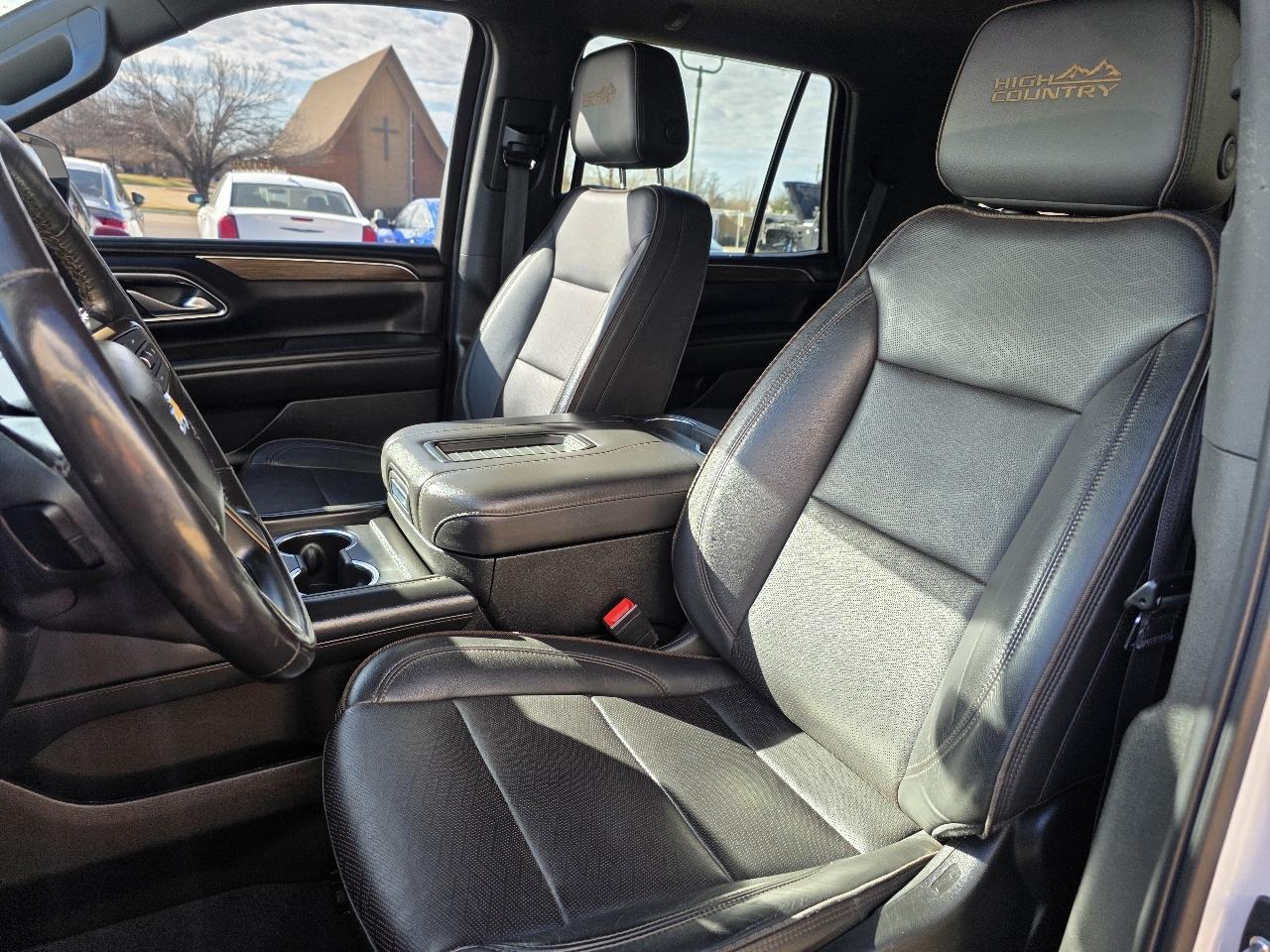 Chevrolet Tahoe 4WD 4dr High Country 2022