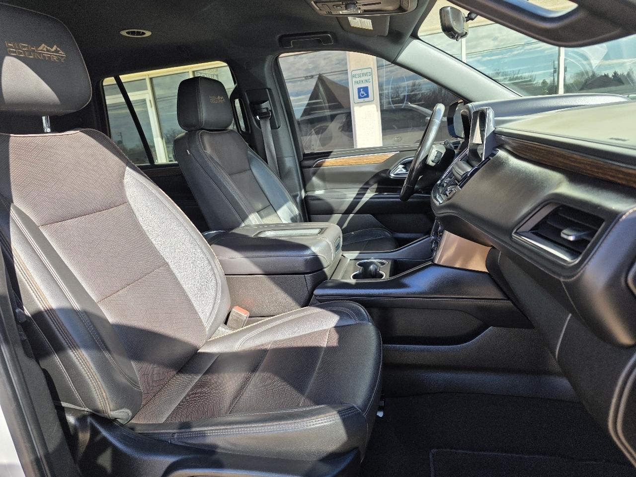 Chevrolet Tahoe 4WD 4dr High Country 2022