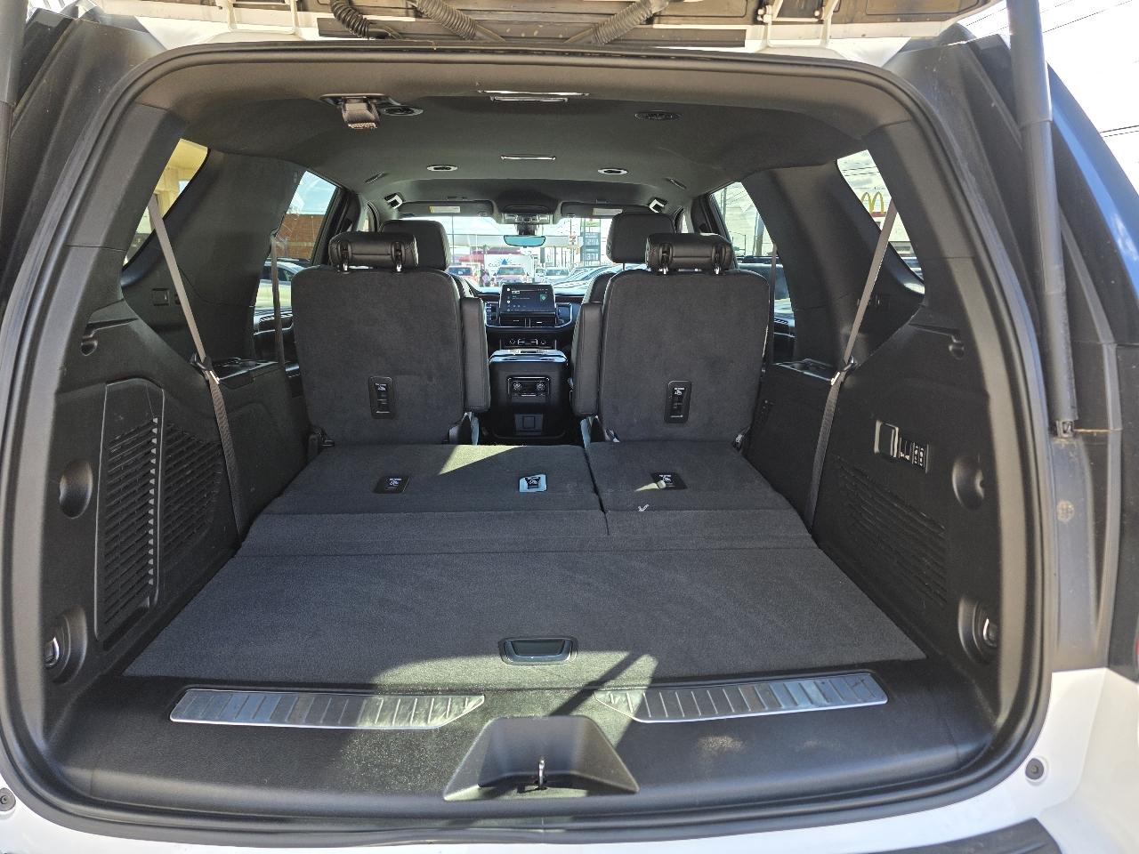 Chevrolet Tahoe 4WD 4dr High Country 2022