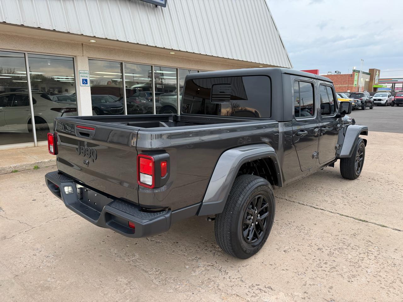 Jeep Gladiator Sport S 4x4 2023