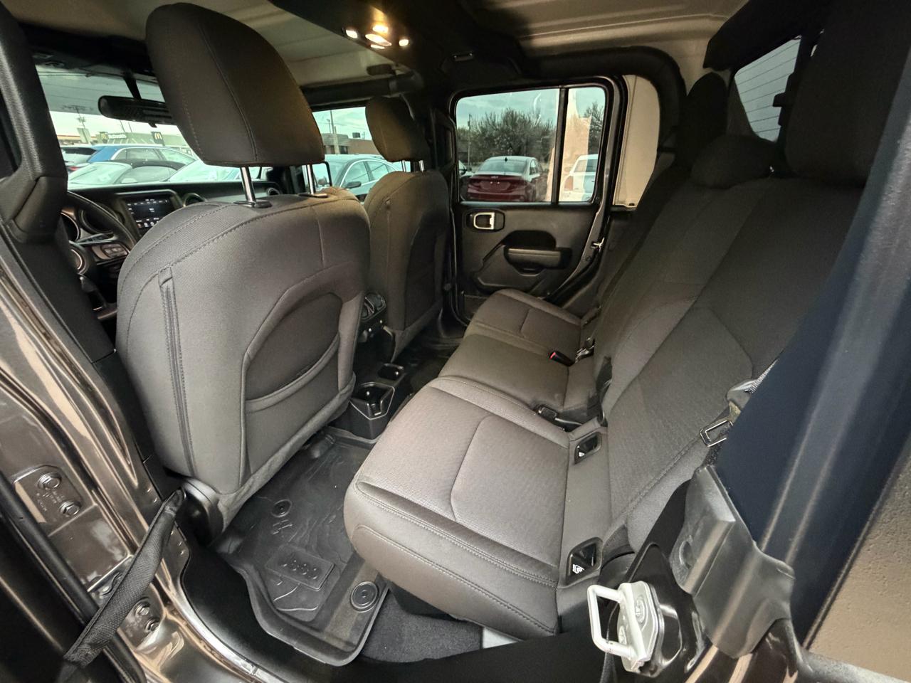 Jeep Gladiator Sport S 4x4 2023