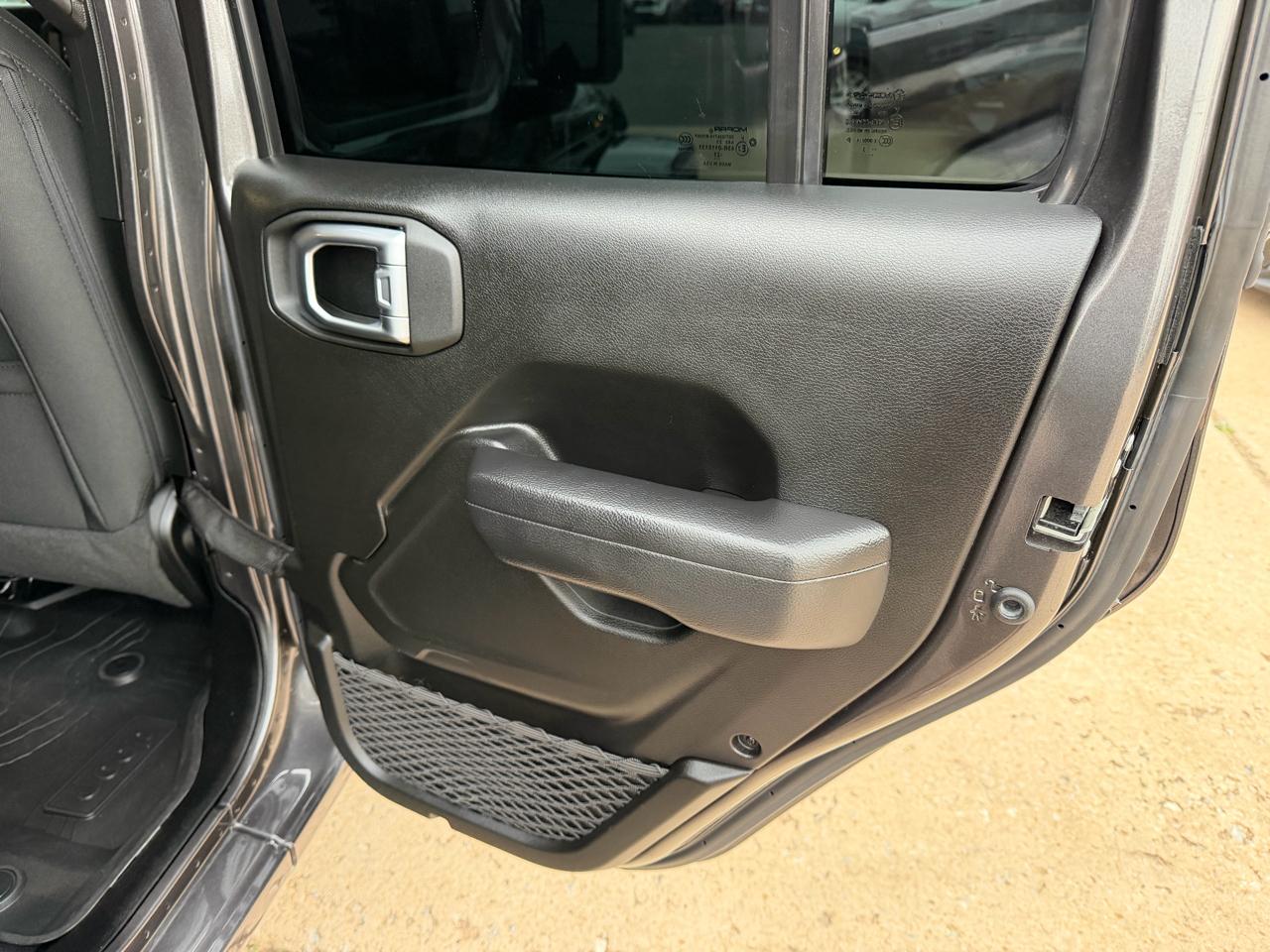 Jeep Gladiator Sport S 4x4 2023