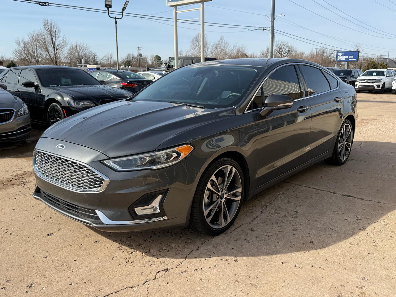 Ford Fusion Titanium FWD 2020