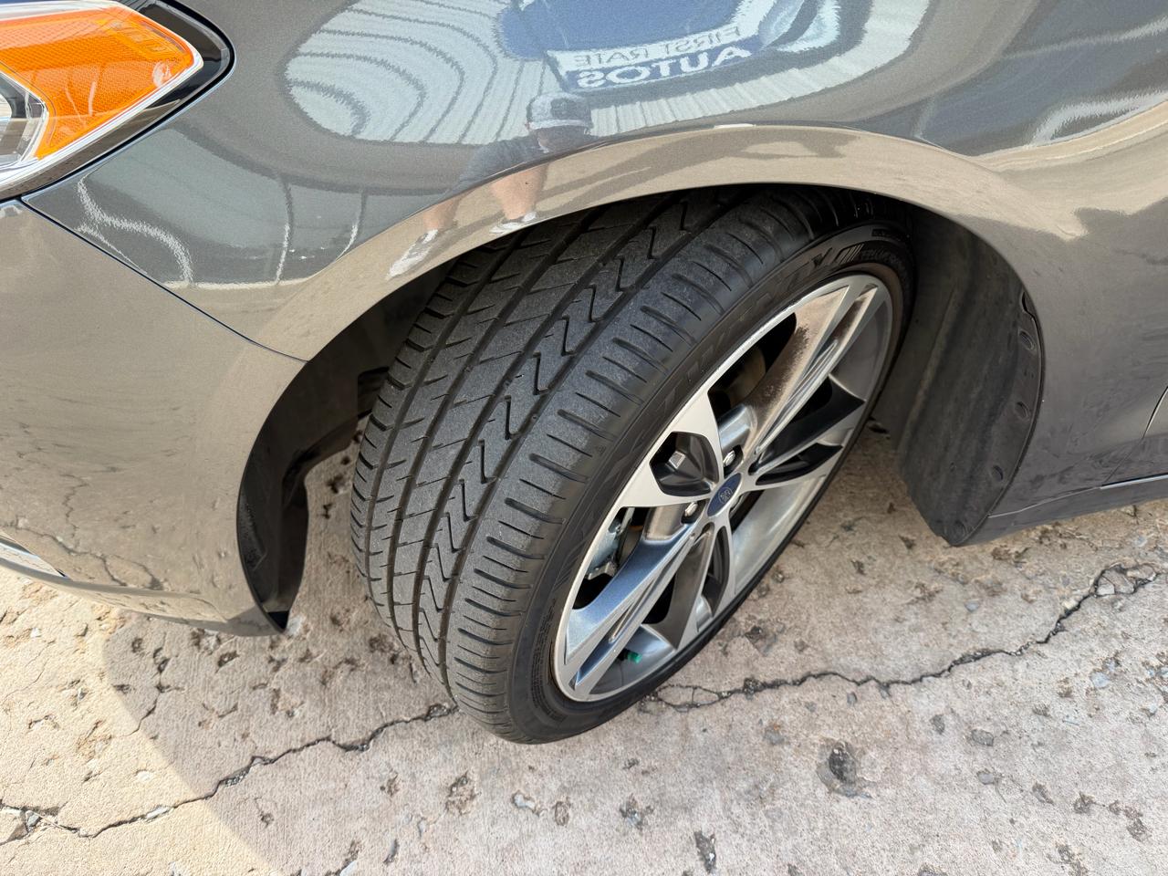 Ford Fusion Titanium FWD 2020