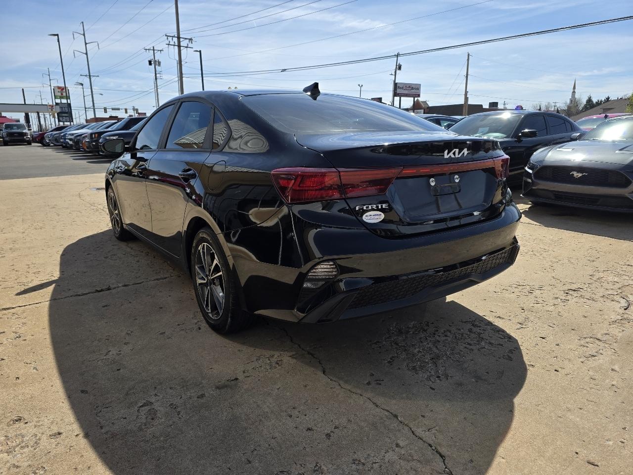 Kia Forte LXS IVT 2024