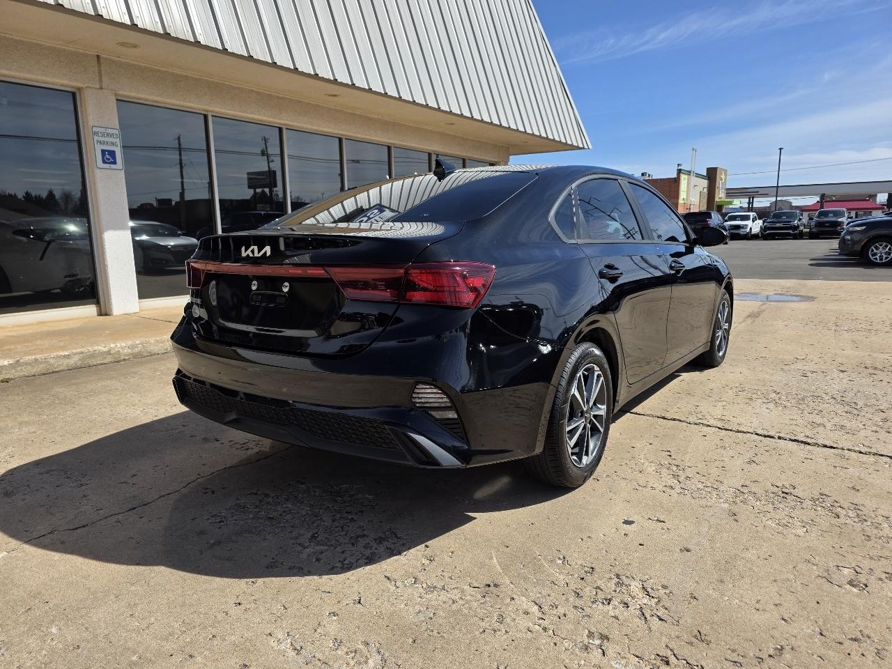 Kia Forte LXS IVT 2024