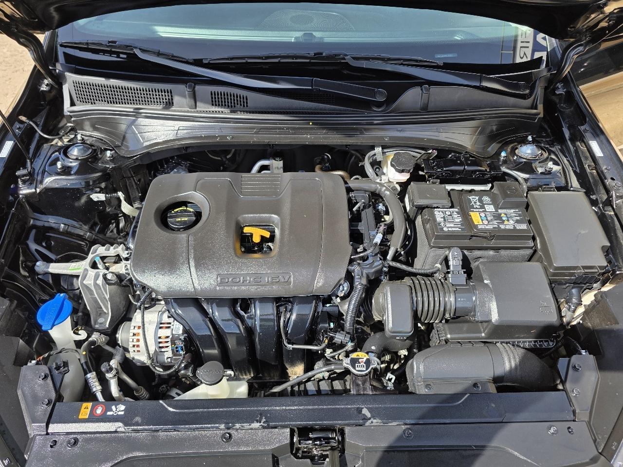 Kia Forte LXS IVT 2024