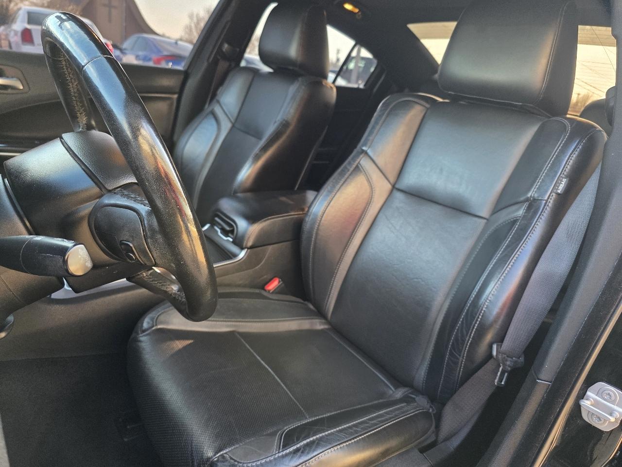 Dodge Charger SXT RWD 2022